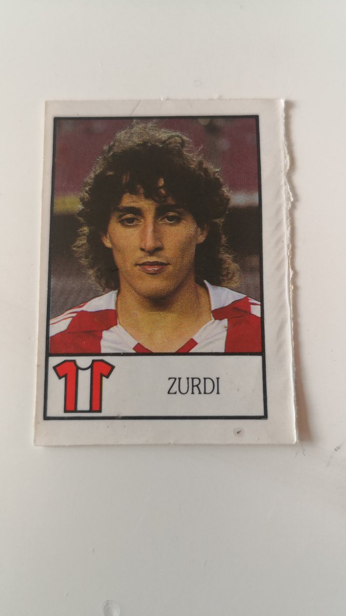GranSporting's tweet photo. Se que es complicado pero como nos gustaría que compartiera recuerdos del Sporting jugadores como @Carloszurdi https://t.co/B4aGpYt2mh