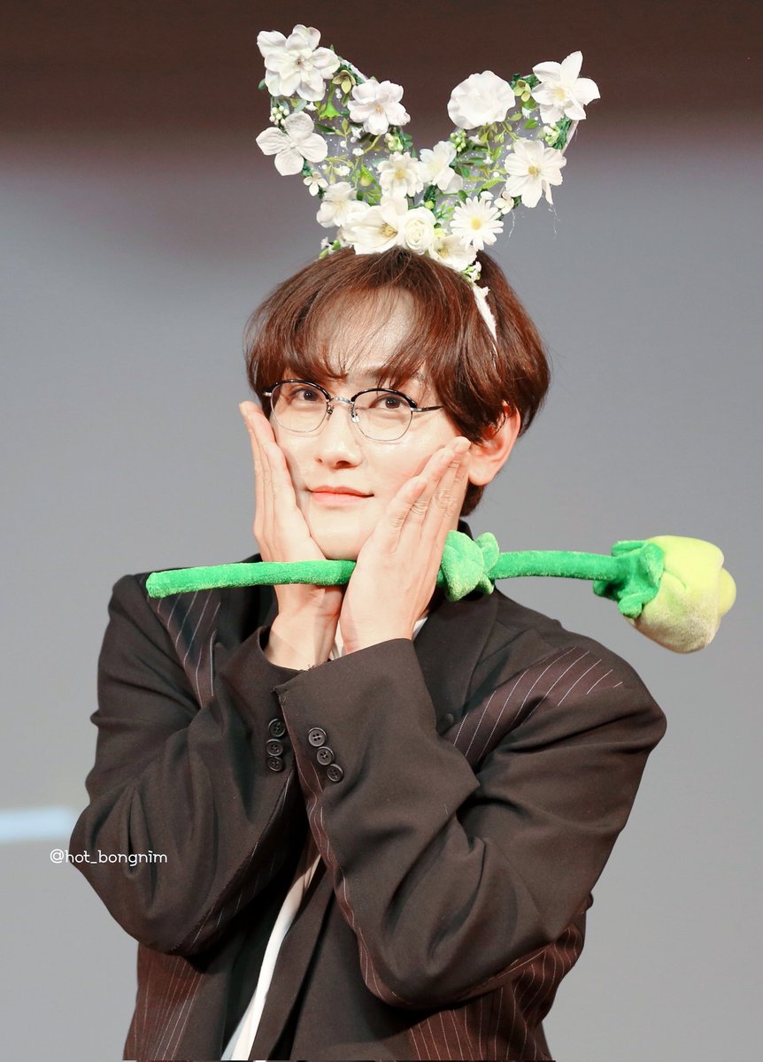 hot_bongnim's tweet photo. #신나라팬싸인회

💚

#강타 #안칠현 #20220914 https://t.co/tapxDxNOpw