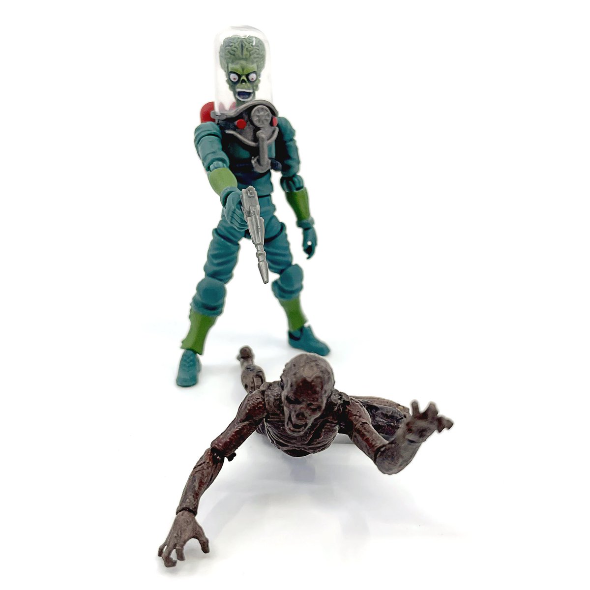 avanwickler's tweet photo. ACK ACK ACK!
#marsattacks #humpday #nodisintegrations https://t.co/5GSAbZgG3D