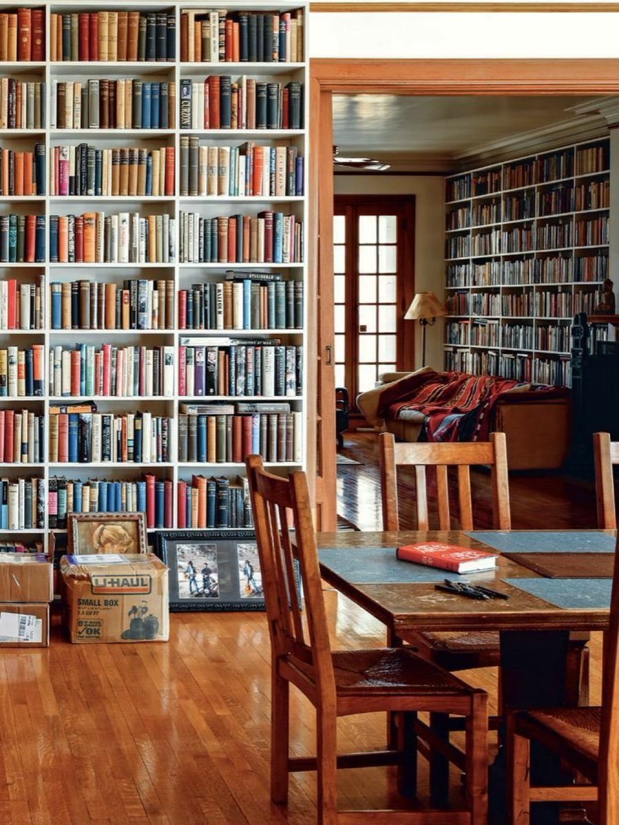 ValaAfshar's tweet image. To improve your writing, read more. 
To improve your thinking, write more.

To improve your storytelling, present more.
To improve your energy, rest more.

To improve your understanding, teach more.
To improve your network, give more.
To improve your happiness, smile more.