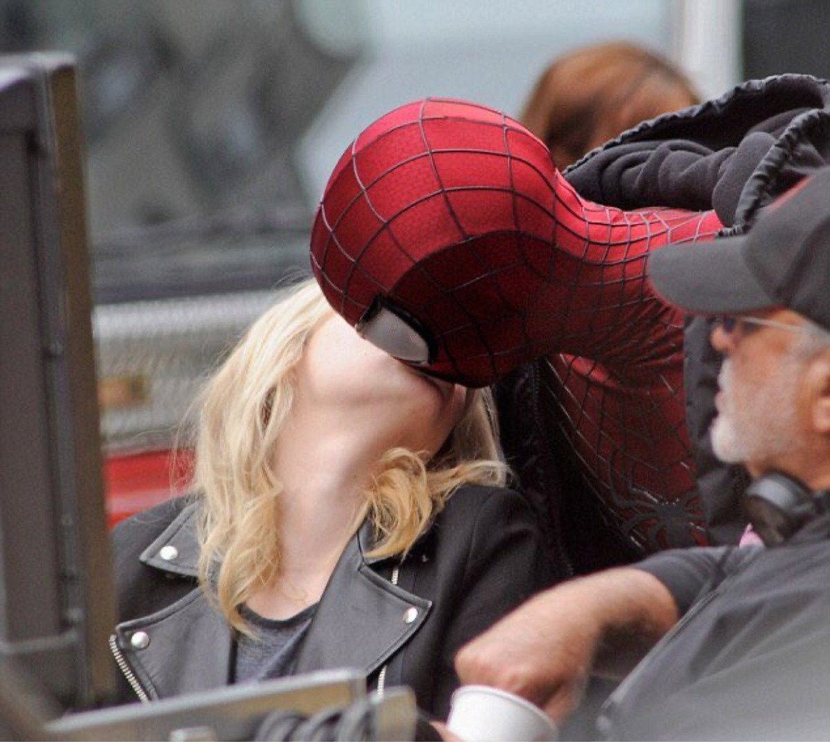 ARTIFAXING (@pedestrian) on Twitter photo 