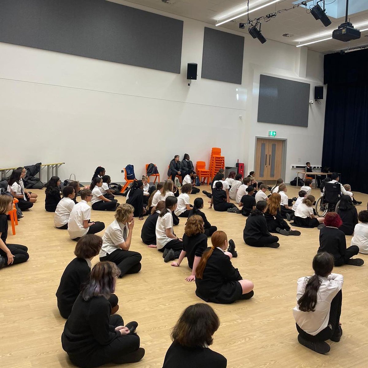 Team Arts are immensely proud of our students! A fast paced routine to ‘Food Glorious Food’ from Oliver Jr. for the dance auditions. The talent of <a href="/chssouthmcr/">CHS South</a> is incredible! #dance #musical #oliver #musicaltheatre #audition