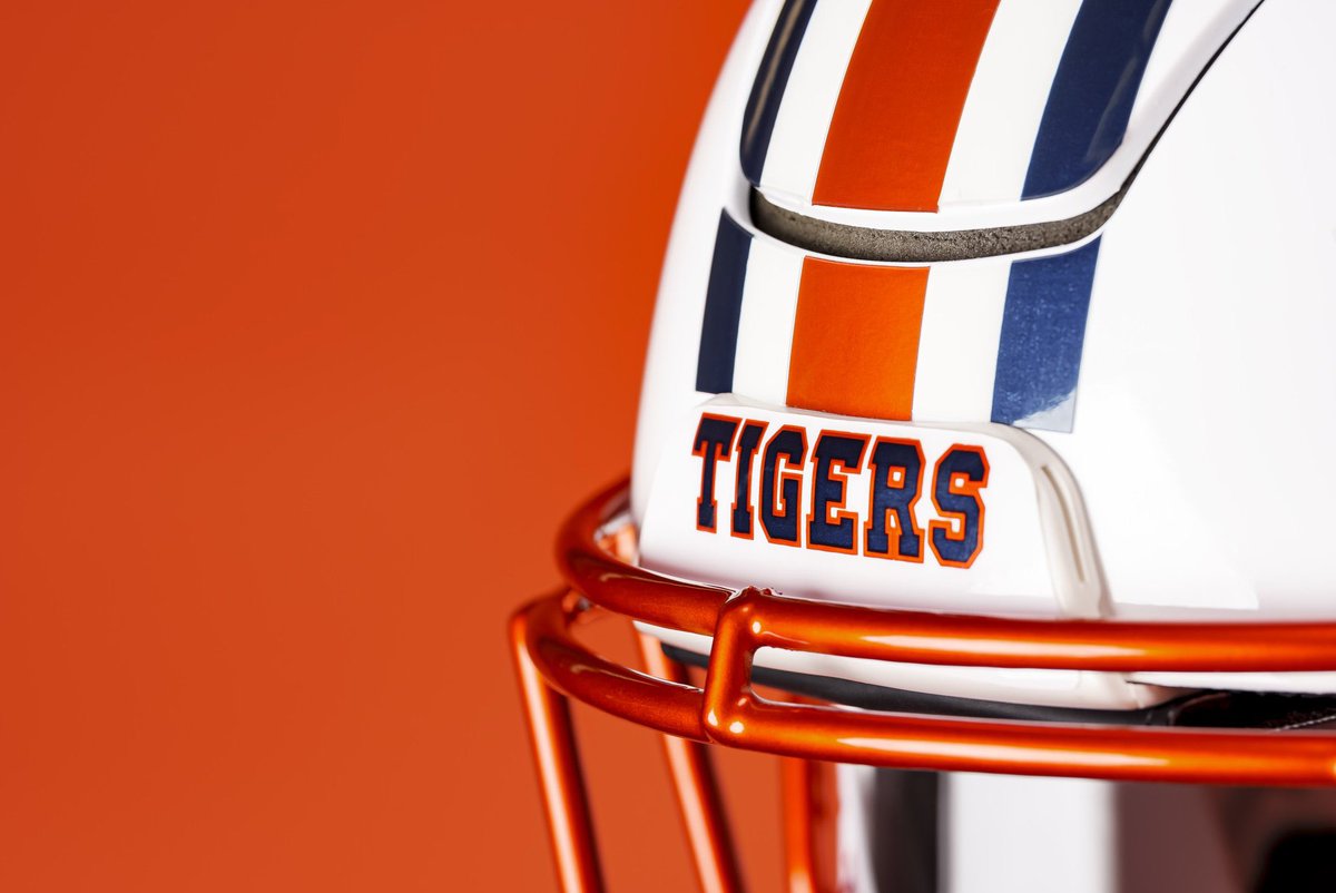 UNISWAG on Twitter: "The orange facemask for @AuburnFootball #uniswag"