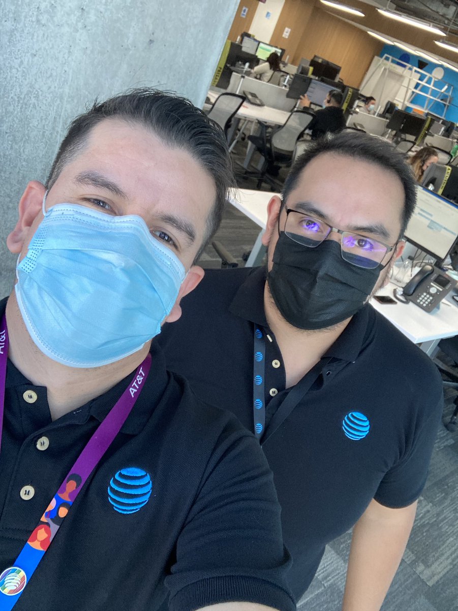 EfrainRogel's tweet photo. As we are getting close to our graduación for Thrive. I want to thank    One of my biggest supporter and the person that has been there all along,  @abeslife1 Thank you so much my friend!       
#Time2Thrive #LifeAtATT #ThriveTags4Grads https://t.co/BErDp9ALBl
