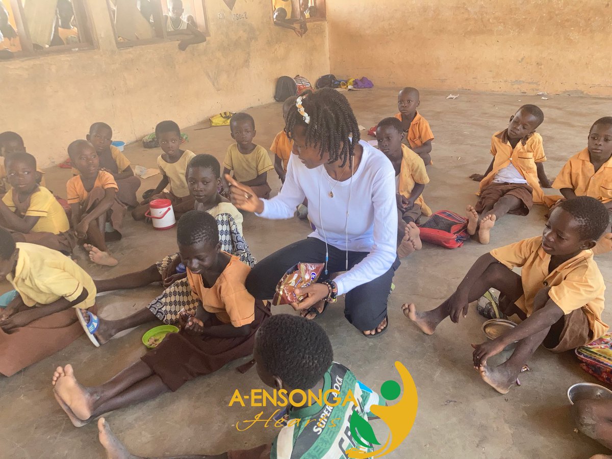 aensongahearts's tweet photo. We love them and that’s why we go down to their level and make sure they are better off. ❤️❤️❤️
#Godfirst #A-ensongaHearts #Children #Goriko #Thejourneyremainsforward #humanitarian #AensongaHearts #Resilience #Change #smile #peace #love #Children #NGO #passion https://t.co/egHSNLCwqp
