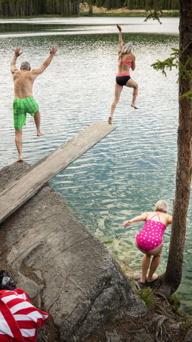 Hero Images tweet media