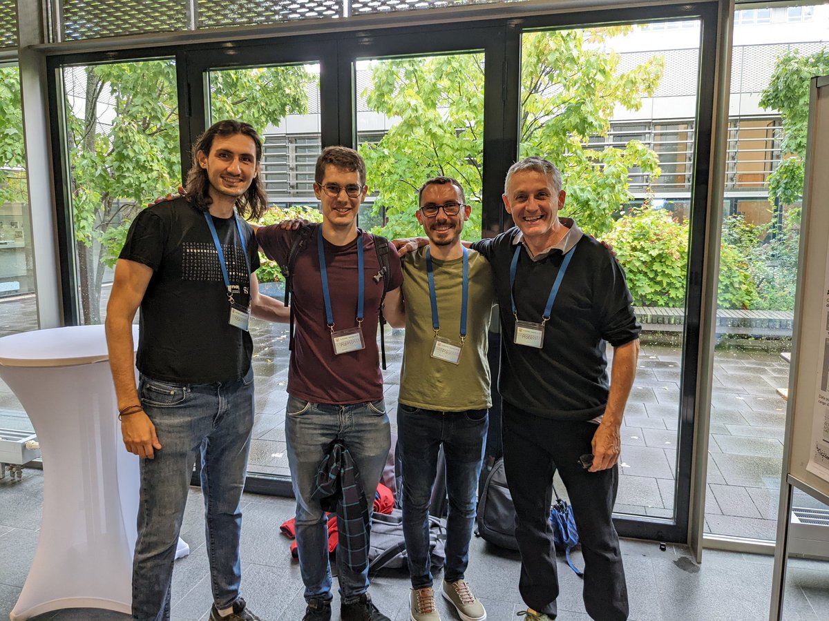 robertclab's tweet image. First day at the @Bioconductor #EuroBioc2022 conference. Very proud to meet @elosua_bayes @rmassonix and @PauBadiaM former students of mine at the @UPFbiomed @UPFBarcelona MSc of Bioinformatics, not only doing great science, but also forming part of the #Bioconductor community!!