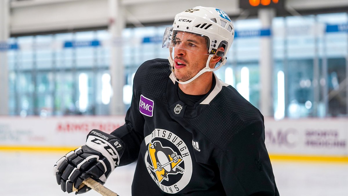 penguins tweet picture
