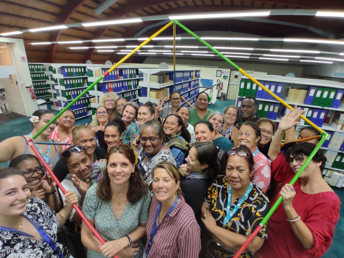 J2 Formation avec la <a href="/spc_cps/">Pacific Community</a> 
Faire #communauté ? En explorant toutes les facettes de cette notion, les stagiaires ont pu mettre en mots et en actions les pré requis permettant de la #pérenniser.

#Langagecommun #Partage #Santéglobale #Intersectorialité