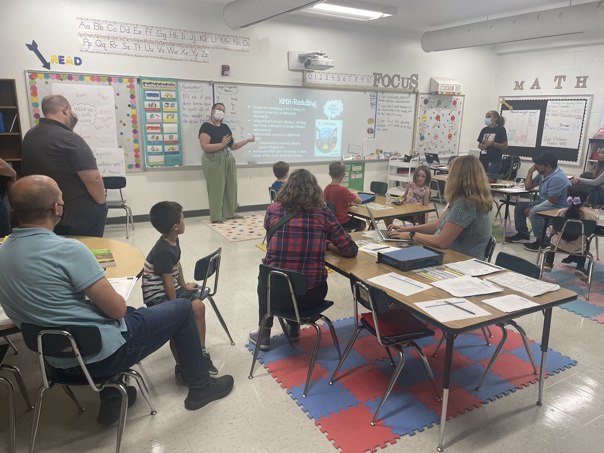 hannaeducates's tweet photo. Back to School was a hit! Can’t wait to do again… say, this Thursday? But this time, in Spanish! @ApWhitaker @HopeValleyDPS @Kim__Petersen https://t.co/WUUPTBwE1v