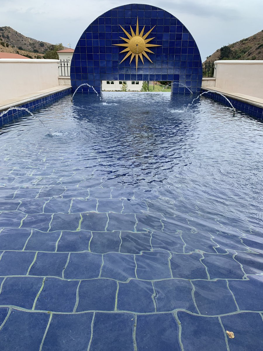 evanaustinauthr's tweet photo. Where does the Sun Fountain lead, creatives? #creativityexercise https://t.co/HNKiyjMjsB