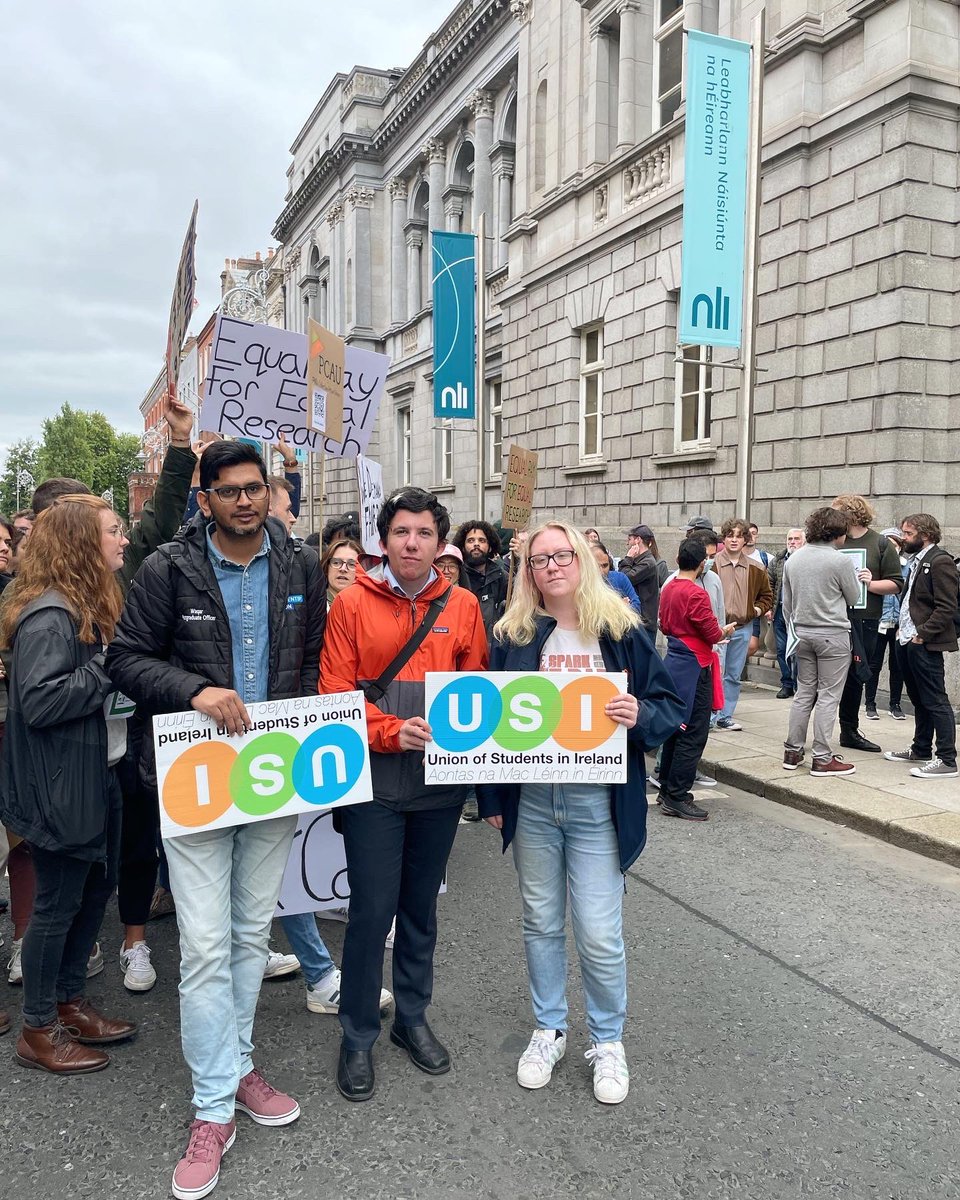 Today @TheUSI @pgwa_ie @PhdsPcau @S4C_group and other student unions stand in solidarity with all PhD researchers across Ireland to demand a fair pay of 28,000 for All PhD researchers.