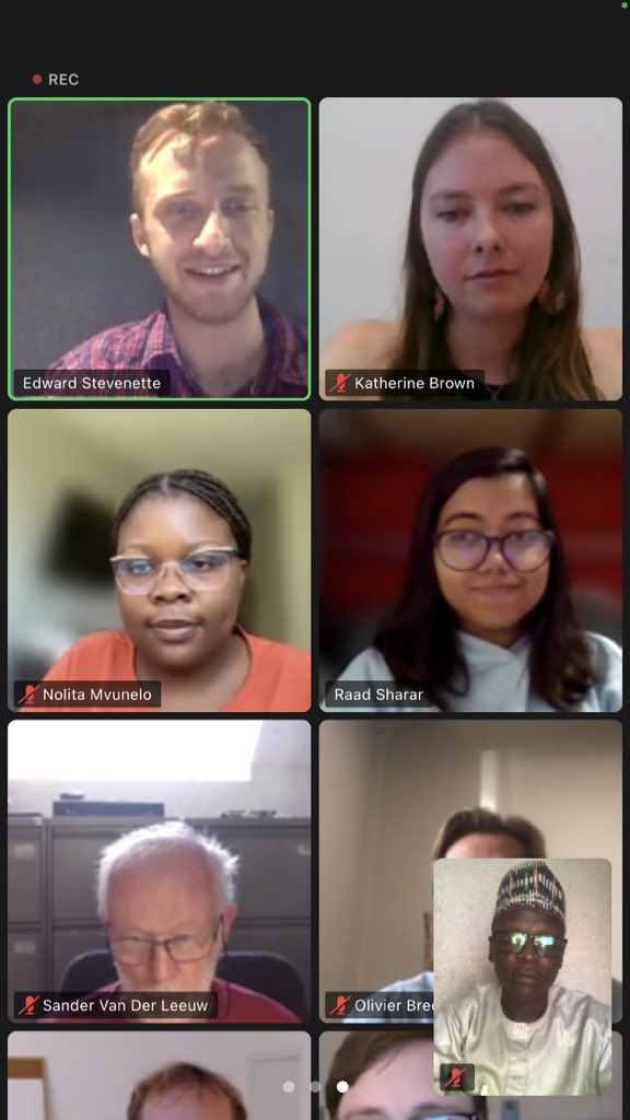 maihular's tweet photo. I joined my colleagues from the #UbuntuLearningCircle (a team of intellectuals from across the world ) today for an interactive discussions on #ideas that will transform the future of #Africa from the the true context of #African nations .
This circle works to create- https://t.co/DIV22yVPX9
