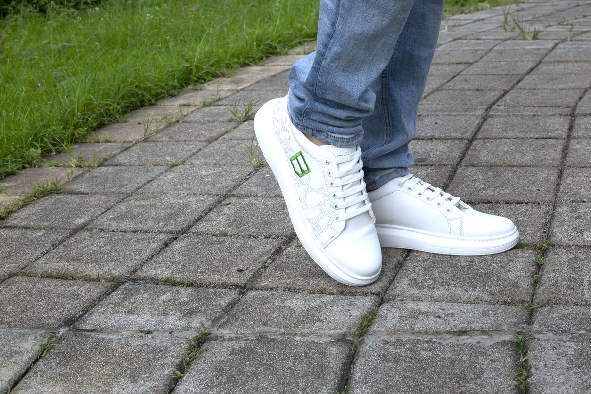 bigfox_co's tweet photo. Men's Casual shoes needs to be stylish and comfy so that men can lounge in them all day, and men's sneaker shoes are the popular choice.
Shop now at: https://t.co/uEzzn8xaXs
.
#BigFox #menshoes #mensfashion #menshoesindia #shoes #SneakersForChange #sneakers #sneaker https://t.co/nukD2f3PHr