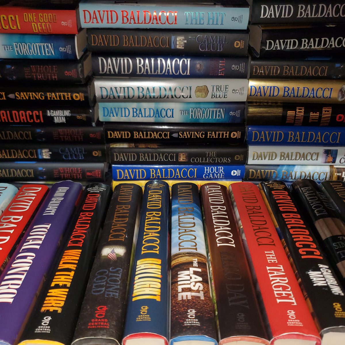 SSBrockville's tweet photo. If you love @davidbaldacci you'll be thrilled to know we've got you covered! If you want to learn more about Baldacci check out his interview on, The Book Guys!
#thriller #PodcastAndChill #secondstorybooks https://t.co/PjS0oAWYQ9