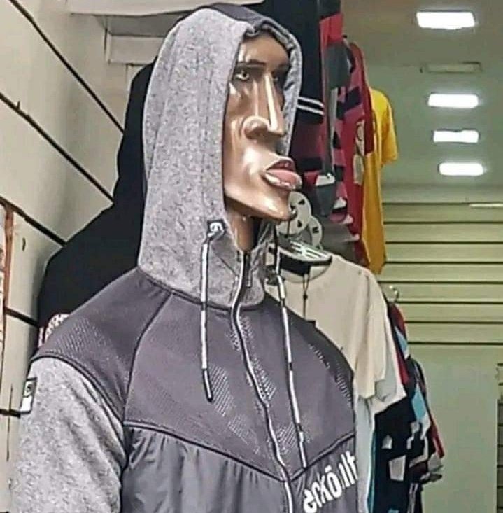 EtMeSolta's tweet photo. - Vc tá com raiva de mim?
- "Não"

Eu: https://t.co/S4c5U6M5xf