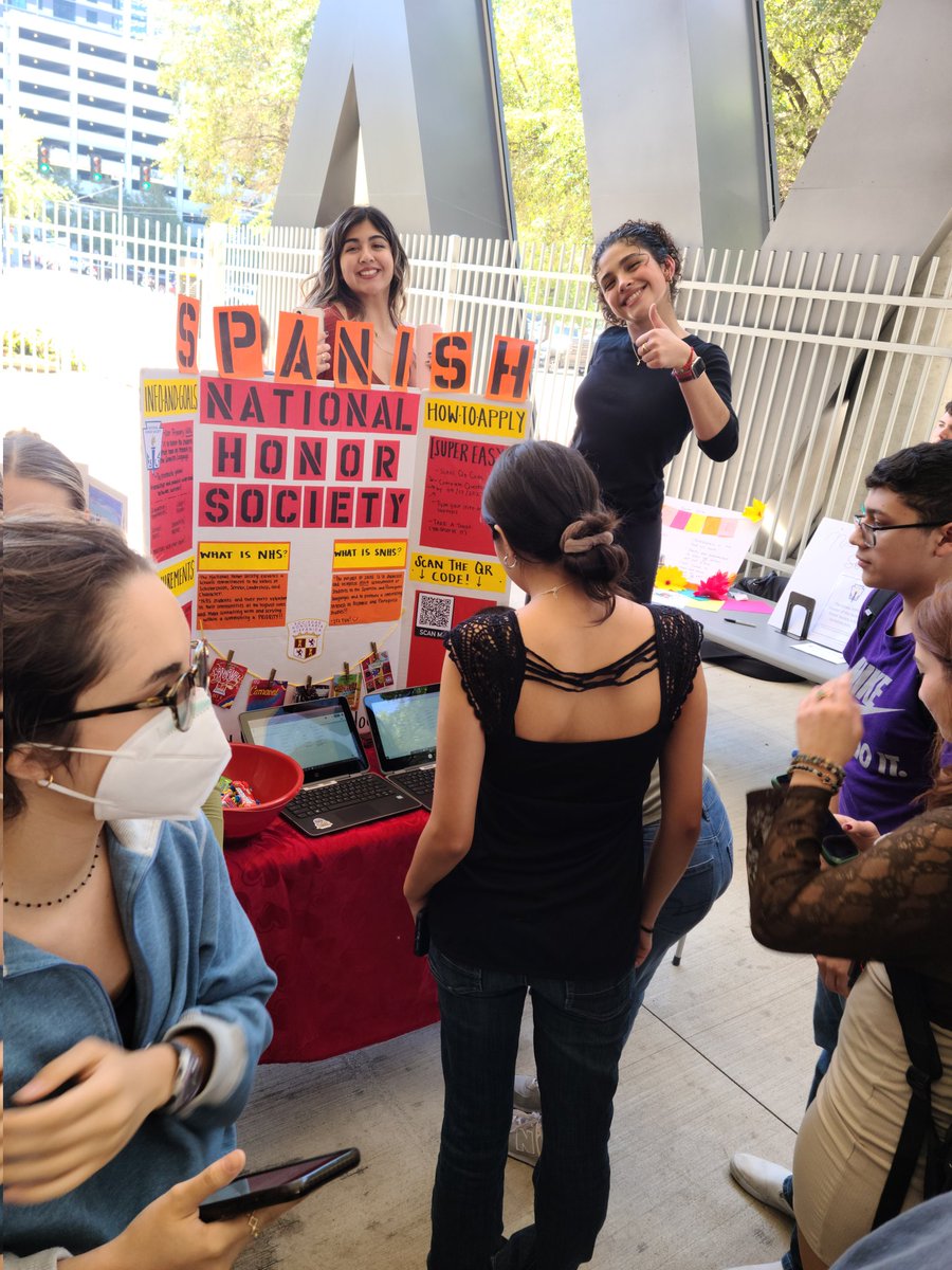 Priscilla Rivas tweet media