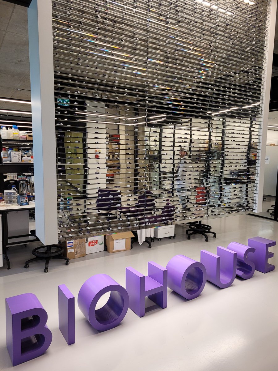 robertfabregat's tweet photo. Interesting lessons learnt today at #JerusalemBioPark on how to boost innovation in health and life sciences by directly connecting startups/companies with hospitals and their physicians. #Biohouse facilities at @Hadassah is a nice example of a great success story.
@biocat_en https://t.co/rszAScadQf