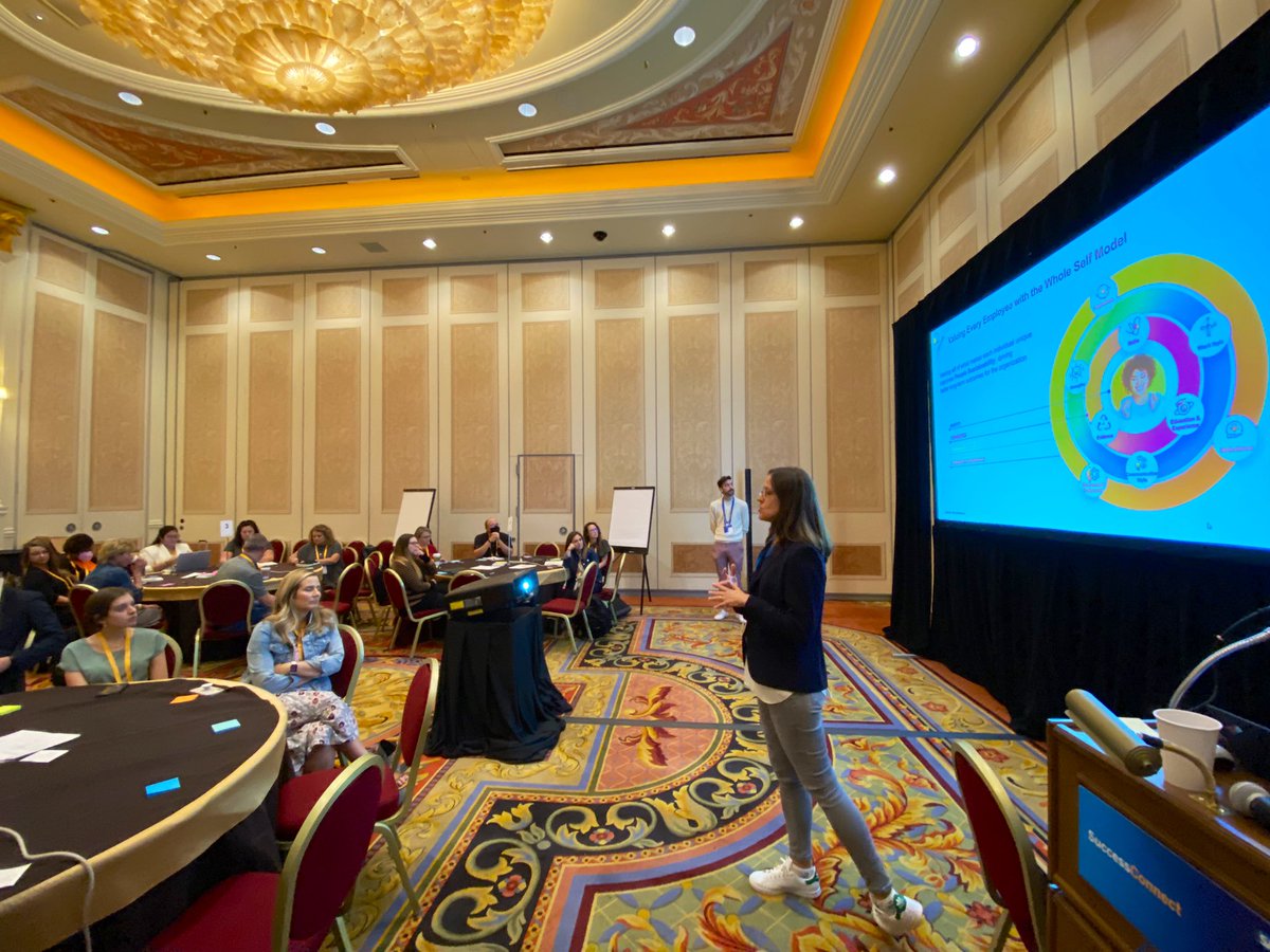 Robert Wood tweet media