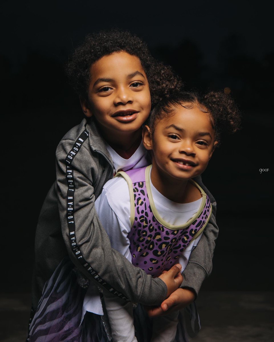 goofbrand's tweet photo. Love Hate relationship #siblings https://t.co/rvu5Glt2RR