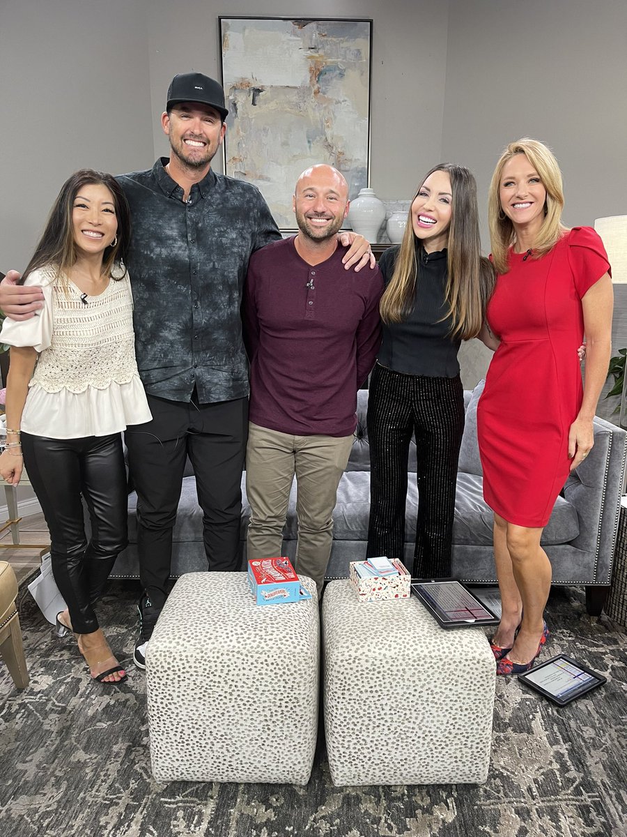 Thanks <a href="/abc4utah/">ABC4 News</a> for having me on!
<a href="/suraechinn/">suraechinn</a> <a href="/DeenaMarie/">Deena Marie</a> <a href="/NiceaABC4/">Nicea DeGering</a>