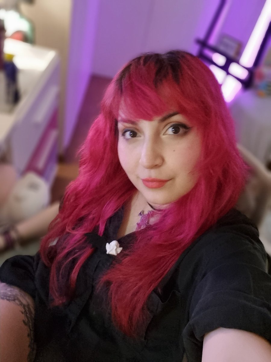 ohekate's tweet photo. Chicos me han nominado para los #globantawards !! 💜🤩 por favor voten para ver si ganamos!
https://t.co/Go8SsDCiaG
Muchas gracias! Y si ganamos sorteo un case de pc 😛 #femdev https://t.co/8hKR4GCB10