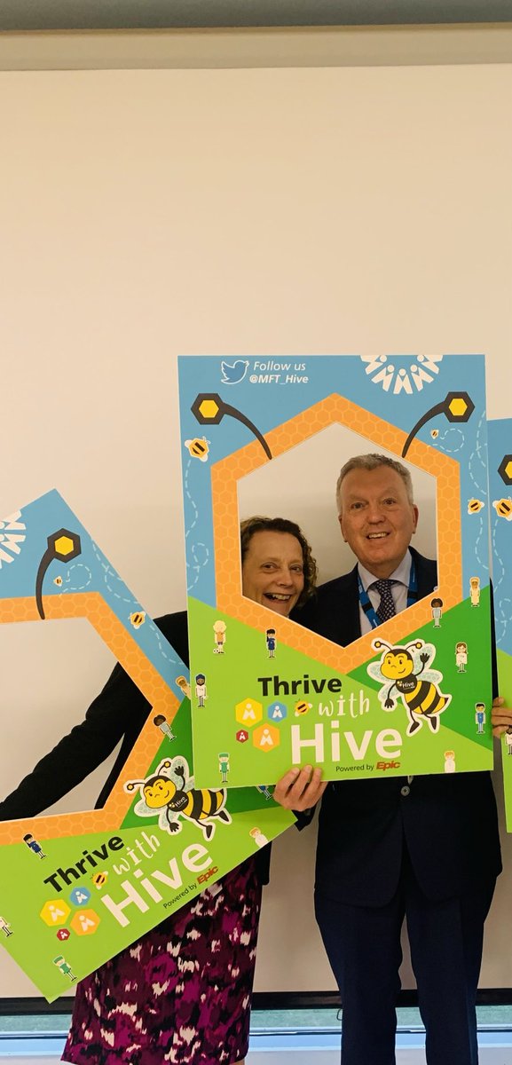 Guess who was on the ⁦@WythenshaweHosp⁩ site today?…we couldn’t miss a photo opportunity. It was nice to update on progress made and take moment to reflect on the amazing job staff have done! ⁦#Hiveislive ⁦@MFT_Hive⁩ ⁦@KashHaque⁩ ⁦@sarahpe89175928⁩