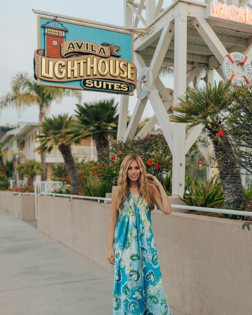 Nothing says summer like the beach! 🌺🌴  Make these last few weeks count with a quick trip to Avila Lighthouse Suites. Relax &amp; unwind by the pool or shore &amp; enjoy private balcony sunset views. ✨ Book your stay in paradise before summer comes to an end!

📸: <a href="/viennarusso_/">Vienna Russo</a>