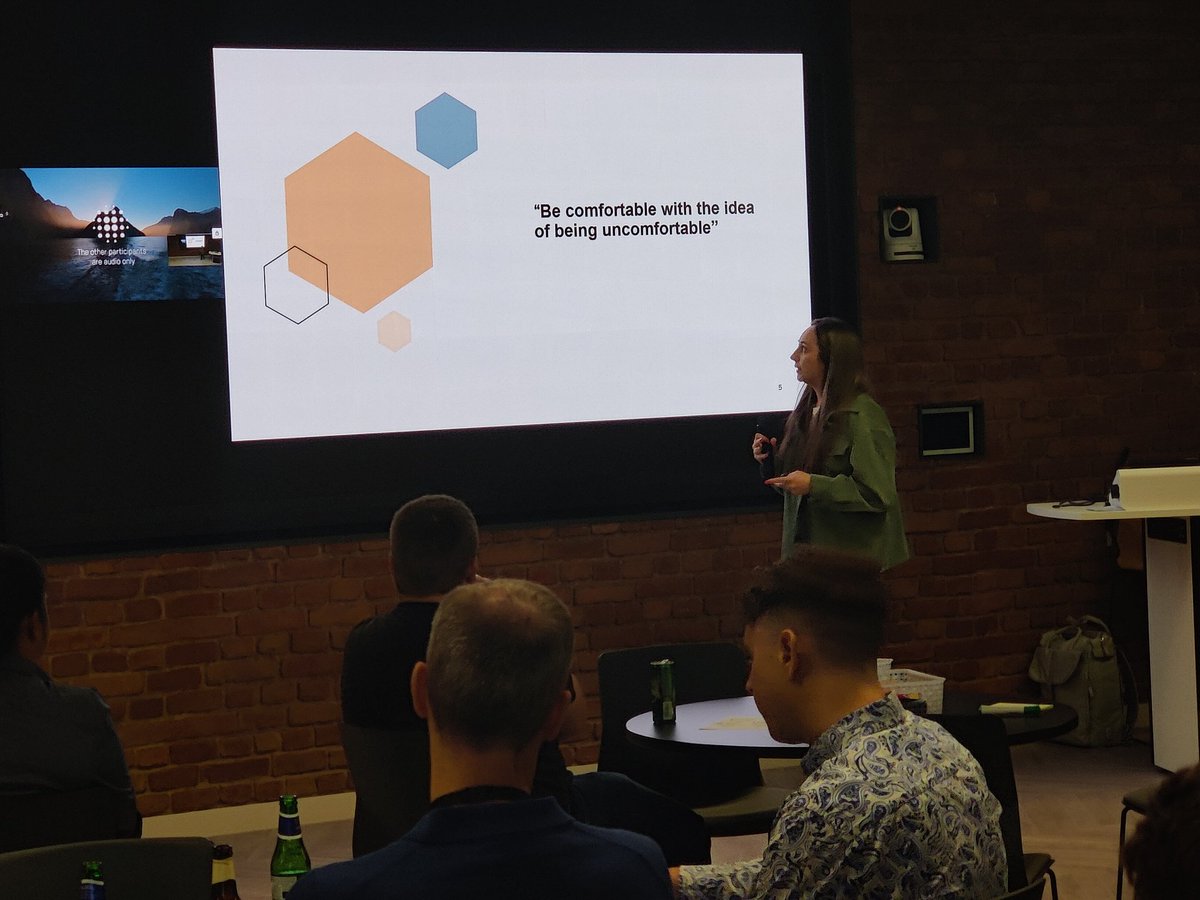 apostolis09's tweet image. Do you do Chaos Days?
"Be comfortable with the idea of being uncomfortable"
Hannah, SDM at @cinchuk
👌👏💜
Handling *real* incidents without practicing is a lie.
@devopsmanc
meetu.ps/e/LnNyD/trN3X/i