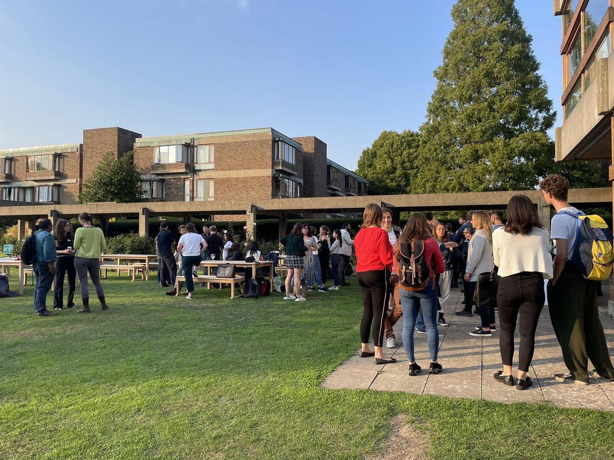 Really nice to hang out with friends and colleagues after a tremendous day of science! <a href="/UnivCamPharm/">Dept. of Pharmacology, Univ. Cambridge</a> <a href="/LauraItzhaki/">Laura S Itzhaki</a> <a href="/HarperLabCam/">Harper Lab</a>
