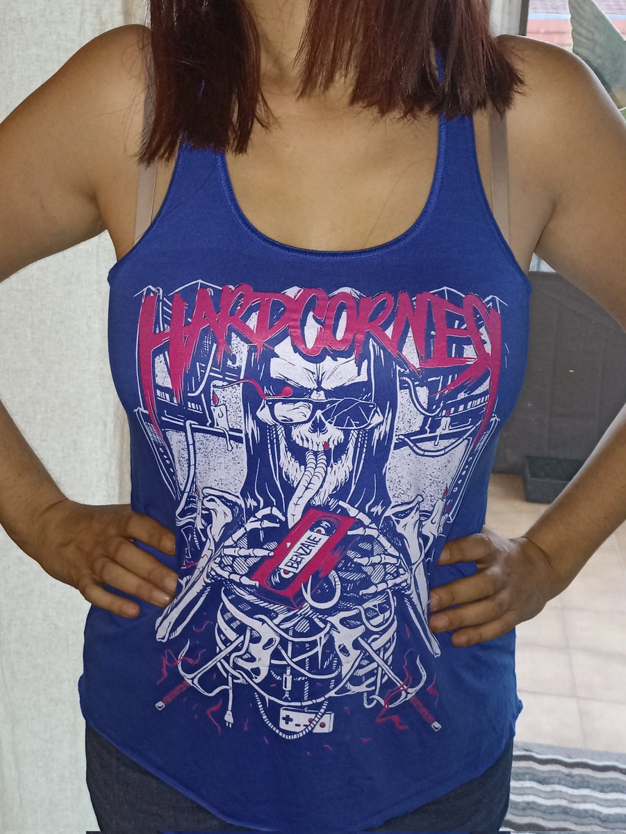 IAMTHELAUW's tweet photo. J'ai enfin reçu mes fringues #HardCorner!
Encore bravo @Benzaie_tgwtg et #Chromatorium pour le design https://t.co/hRrg6cuYvQ