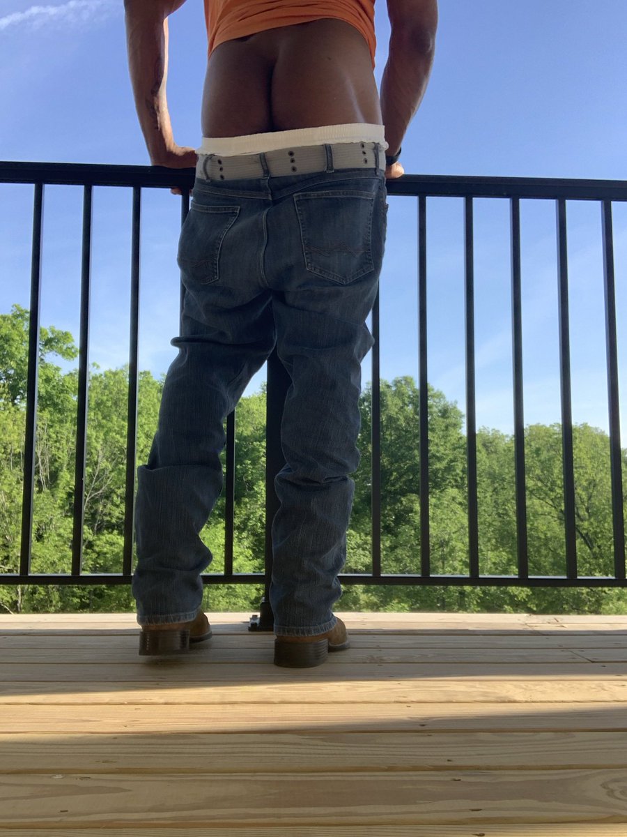 IML_James's tweet photo. Happy Hump Dayβ¦. Saddle up! #deliciousness #lickit #wantataste #musclebooty #manass #bubblebutt #blackbooty #thatassthough #assandboots https://t.co/1abtW7YmSM