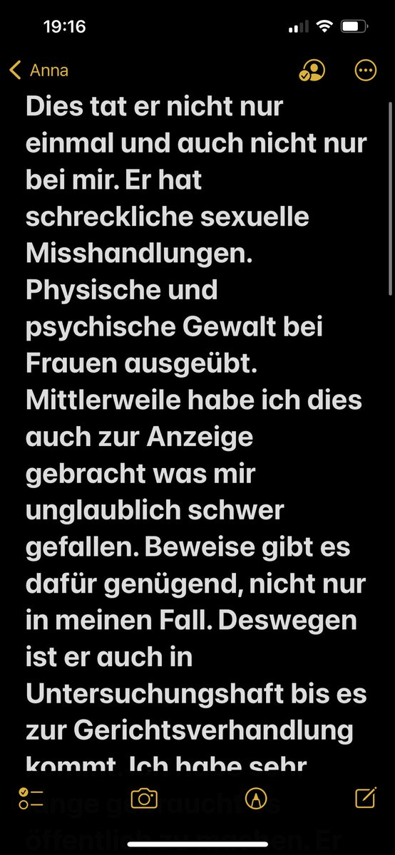 6goettin's tweet photo. Alle fragen sich wieso ich mich seit nem jahr so zurückgezogen habe? Was is mit Felix Krull passiert is? Felix Krull ( Rapper und mein Exfreund) hat vor über einem Jahr versucht mich umzubringen und tagelang mich eingesperrt hatte in einem Raum. Siehe Anhang. https://t.co/4siuD2ZMXD