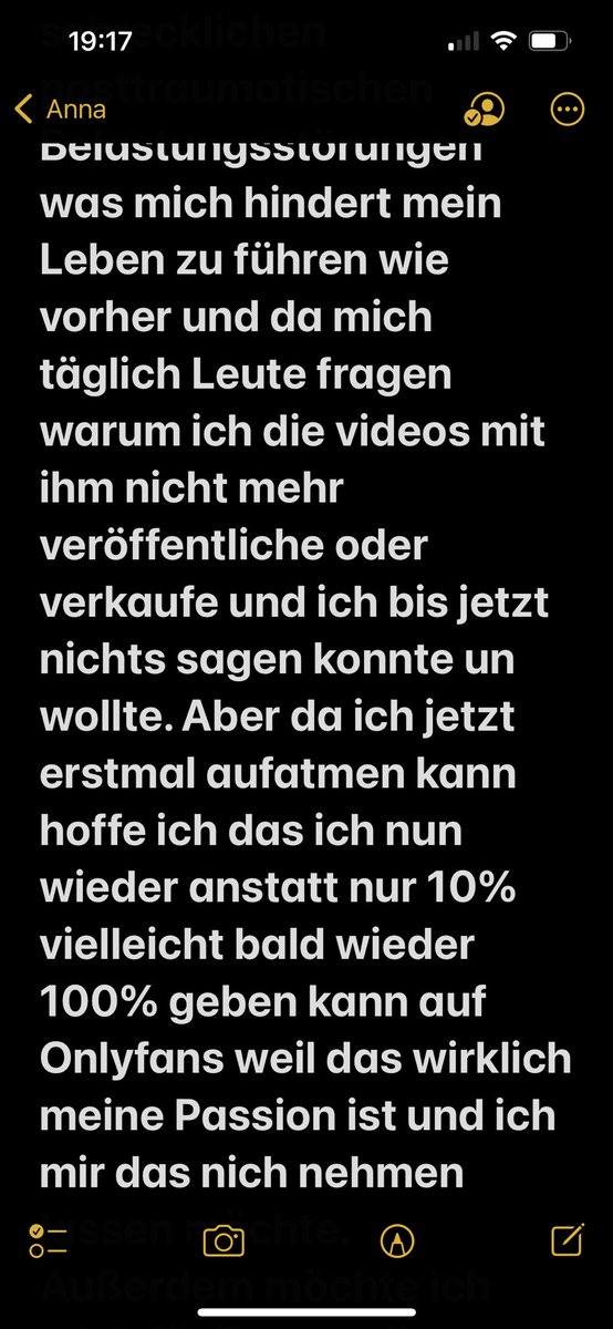 6goettin's tweet photo. Alle fragen sich wieso ich mich seit nem jahr so zurückgezogen habe? Was is mit Felix Krull passiert is? Felix Krull ( Rapper und mein Exfreund) hat vor über einem Jahr versucht mich umzubringen und tagelang mich eingesperrt hatte in einem Raum. Siehe Anhang. https://t.co/4siuD2ZMXD