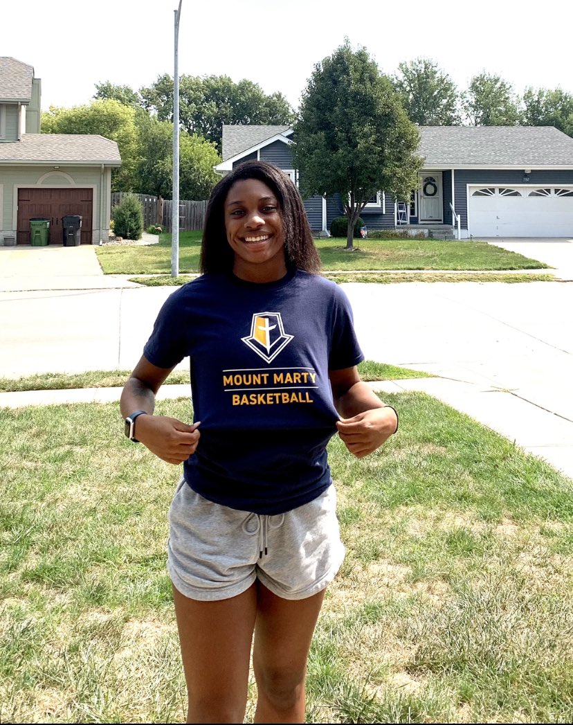 GracePrucha's tweet photo. I am so excited to announce that I will be continuing my academic and basketball career at Mount Marty University! I want to thank my parents,coaches, and teammates for the endless support. I would also like to thank Coach Bertram for this opportunity! Go Lancers!💙💛 https://t.co/xwF2tu5kjb
