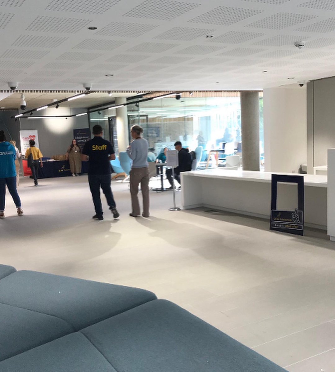 ruskinjournal's tweet photo. Welcome back everyone! Welcome Week is in full swing at ARU and I’m so excited to be here as your social media officer for the year,

Laura x

Photos kindly shared by Dee Appleford (https://t.co/wHKbz3dNV3) https://t.co/J278ZMNXpP