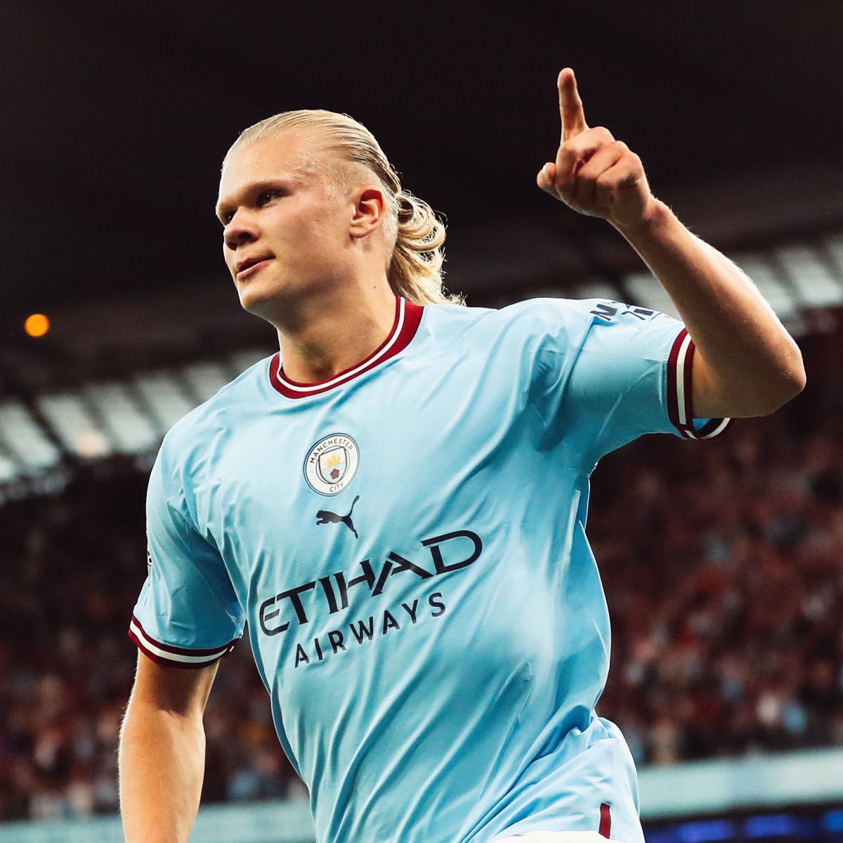 WHITE HART tweet media