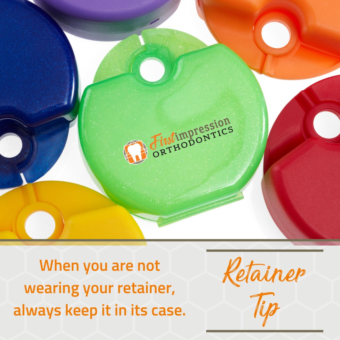 1stImpOrtho's tweet image. To make sure your retainer stays safe, always keep it in its case when you are not wearing it! 👍

If your retainer is damaged, it could change its shape! 🚫

#RetainerTip #FirstImpressionOrthodontics #FIO #FIOsmiles #DrLu #AlexandriaVA