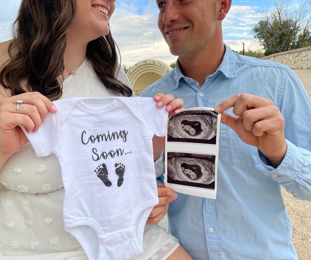 PimaAthletics's tweet photo. Congrats to former Aztec student-athletes Emily Robinson @Emily_sorell @PimaVolleyball and Nils Roth (Men’s Soccer) on their announcement of a new addition to their family arriving in 2023 Photos courtesy of Emily Robinson and Nils Roth #PimaVolleyball #PimaSoccer #AztecToughBaby https://t.co/NQEbkoB9Qr