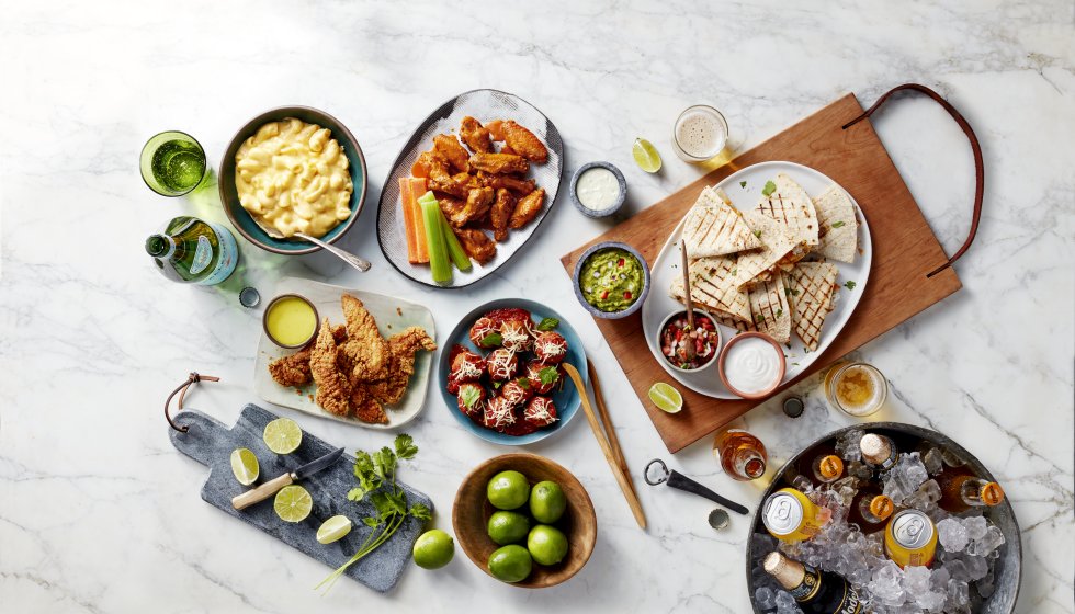 Be MVP of your watch party with delicious help from Whole Foods Market dlvr.it/SYKbKR