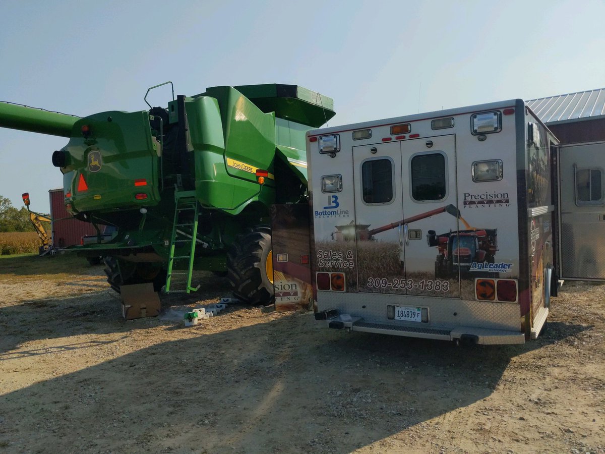 BottomLineSolu1's tweet photo. Another customer upgraded to a @PrecisionPlant #YieldSense monitoring systemβ¦itβs GO time for him! π½π±π
#BLSYourPrecisionAgSource
#TrustBLS
#harvest22 https://t.co/00M5hJe9pr