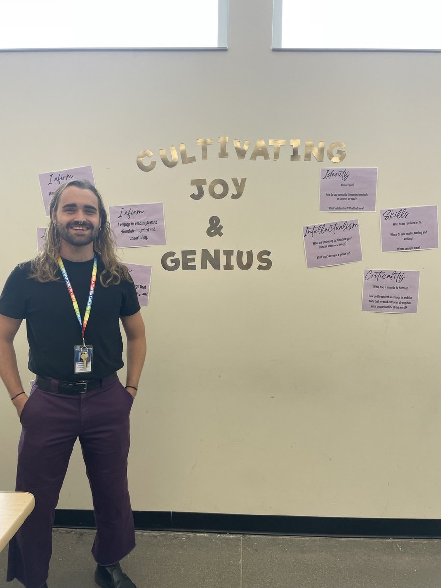 aqueerendeavor's tweet photo. Meet Alex, a first-year middle school teacher and recent graduate from CU's MA+ Secondary Humanities teacher ed program.
Learn more via or instagram!
https://t.co/ZKMydOj38v
#firstyearteacher #teachingforequity #educatorally #aqueerendeavor https://t.co/rdn6yW7D1m