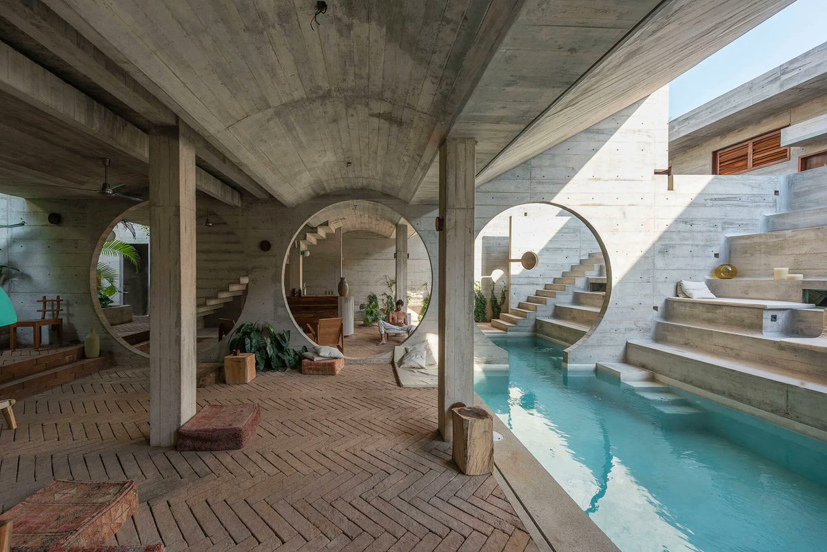 GreatIdear's tweet photo. House TO / Ludwig Godefroy Architecture #designinspo #greatidear https://t.co/1uSugwfo89 from @ArchDaily https://t.co/JwmnVeUiKF