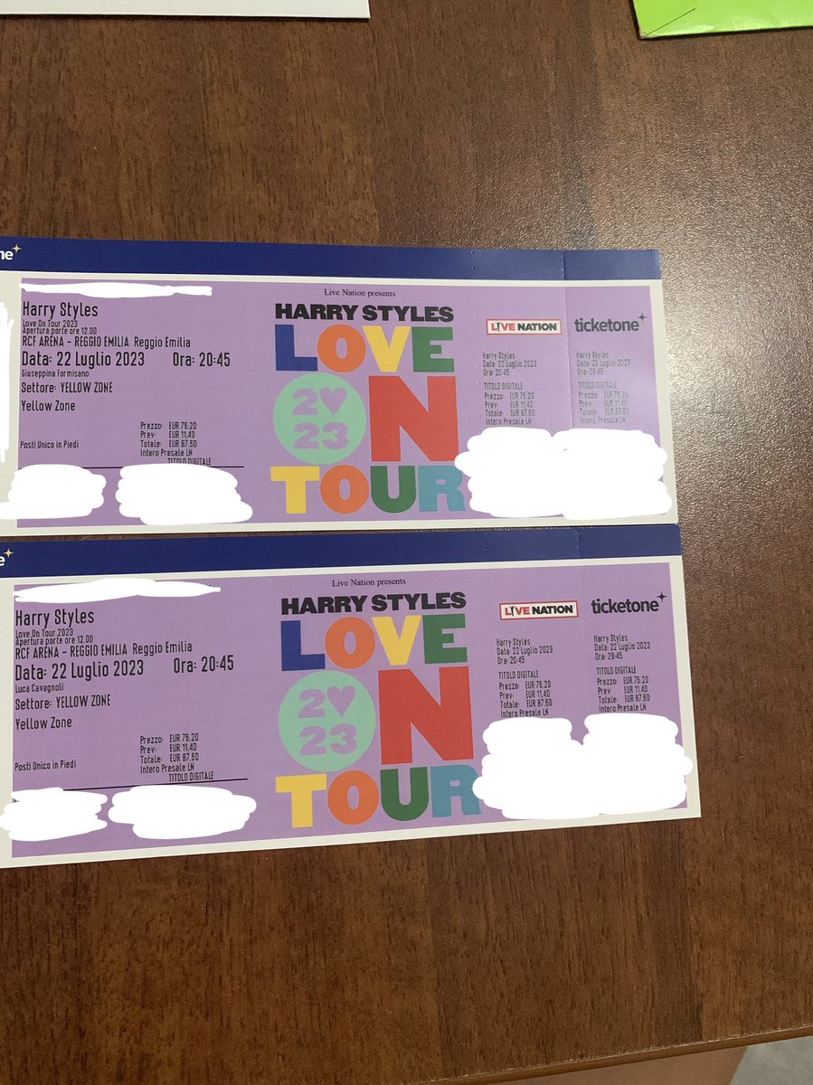 Borderlline_'s tweet photo. ⚠️VENDO 2 biglietti YELLOW ZONE per il concerto di Harry Styles a Reggio Emilia.⚠️ #HarryStylesLoveOnTour #HarryStylesLoveOnTour2023 #harrystylestickets #vendobiglietti #cercobiglietti #loveontourReggioEmilia #HarryStyles https://t.co/SAjHcKUXlC