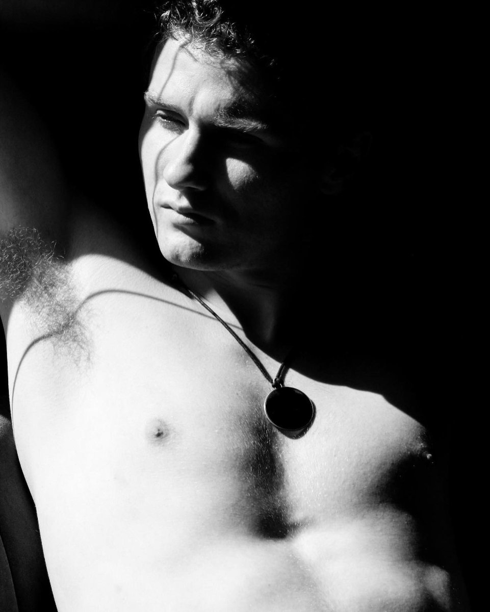 HeartstopperF11's tweet photo. Some models I’ve worked with over the last year.    #artist #photos #gallery #photography #photographer #photoshoot #photoeveryday #photograph #artist #artwork #icons #fyp #foryou #create #men #vunerability #malebodypositivity #camera #photoart #photograpy #bodypositivity https://t.co/vQFbtyqFKG