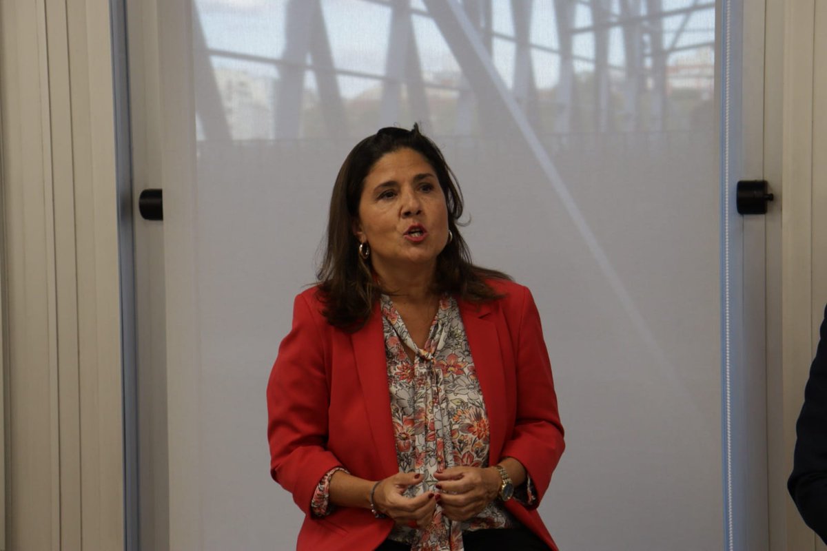 HispanicCouncil's tweet photo. @MariaSaavedral cuenta que, en el aspecto comercial, “cada uno (España y Portugal) tiraba por lo suyo”: “Magallanes teme incluso por su vida tras su paso por Las Molucas (pertenecía a Portugal)”.
#FinDelViaje https://t.co/wW15ElXkDG