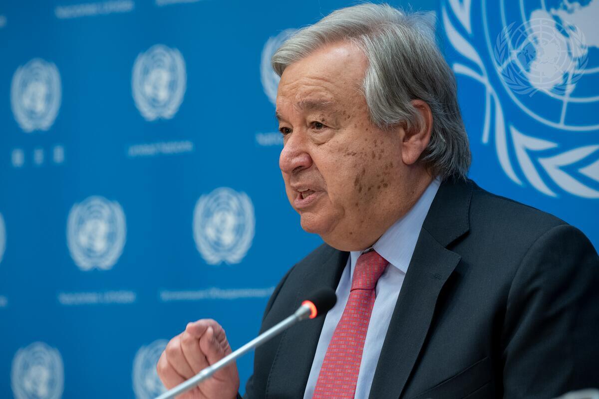 UN_Photo's tweet photo. "This year’s #UNGA must be about providing hope and overcoming the divisions that are dramatically impacting the world. That hope can only come through the dialogue and debate that are the beating heart of the UN" said @antonioguterres to reporters. 
UN Photo/Evan Schneider https://t.co/AZR89MxQKh