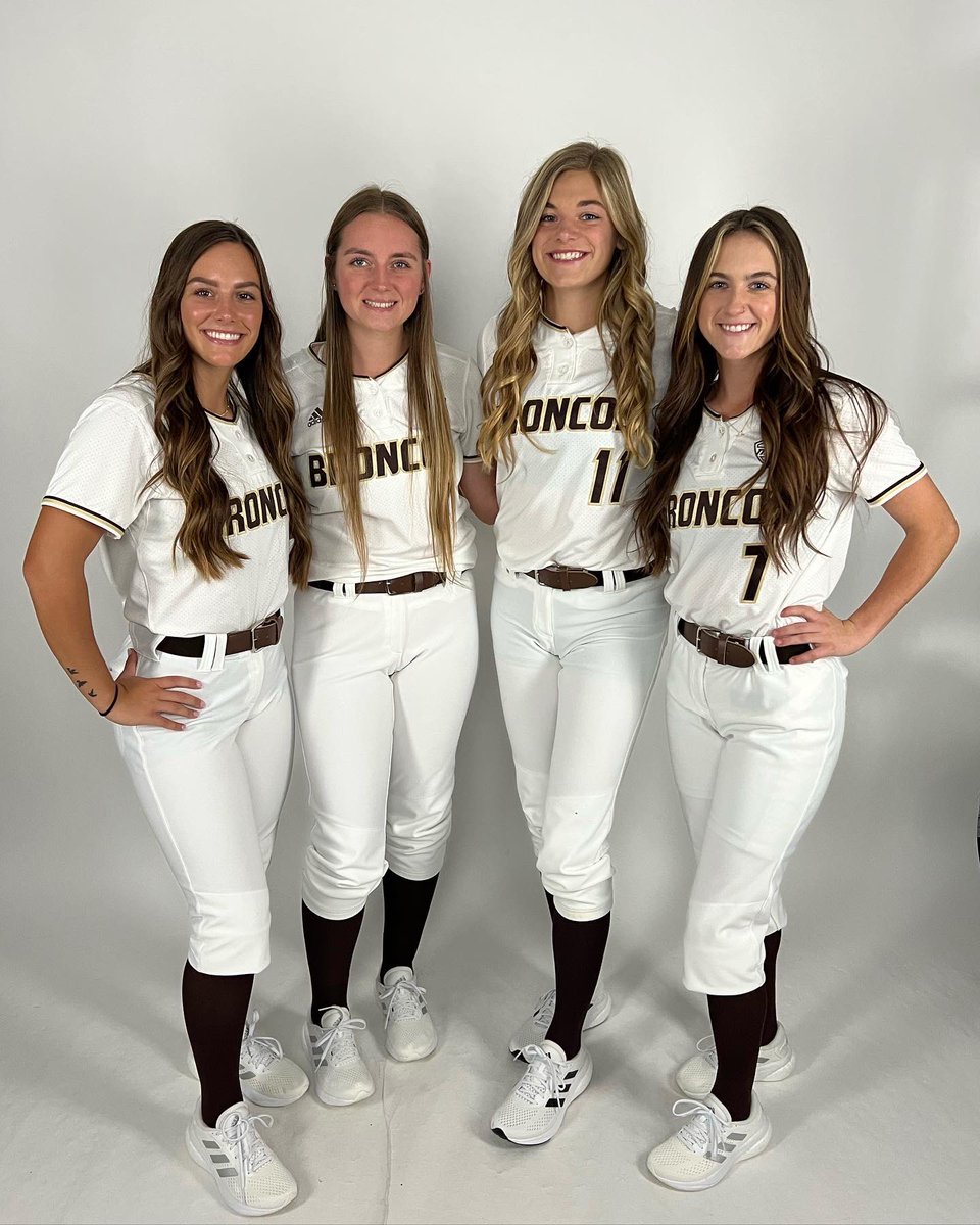 WMUSoftball's tweet photo. We love MEDIA DAY! Thank you Bronco Productions. (Stay tuned for the professional shots coming soon!) #BroncosReign 📸 https://t.co/a6bITEfnkU