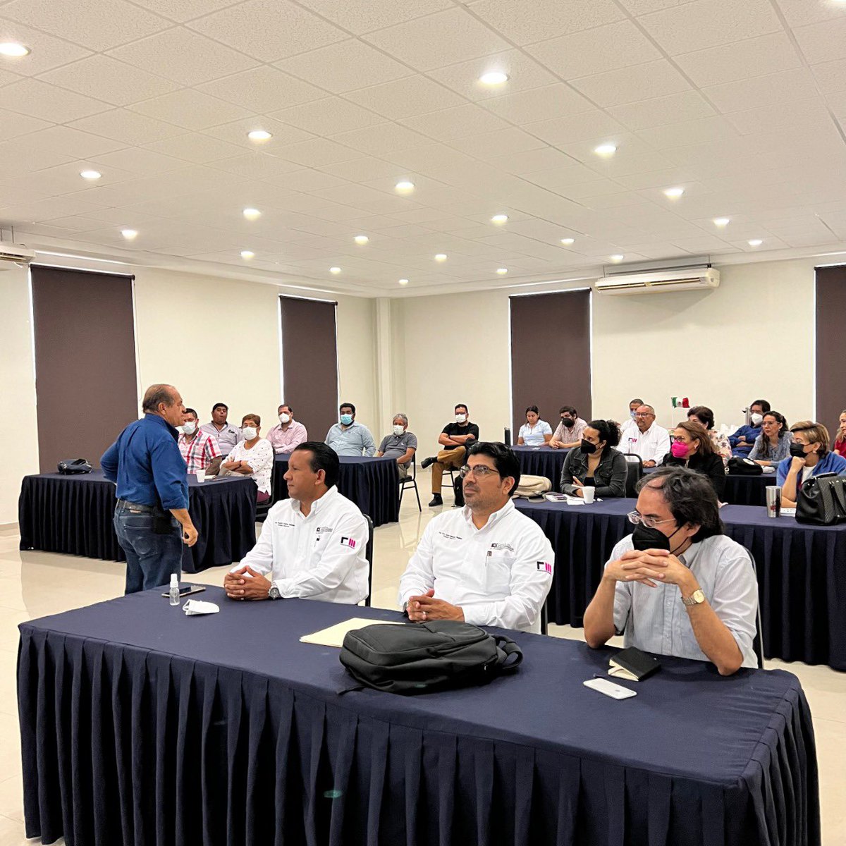 capver_ac's tweet photo. 📌Este 13 de Septiembre se llevó a cabo el curso “La Arquitectura Moderna y su Relación con la Ingeniería Estructural”; impartido por el Ing. Juan Sisquella Morante. Dando continuación a los cursos de Educación Continua de nuestro Colegio.
#CAPVER https://t.co/vdUi7DVhHZ