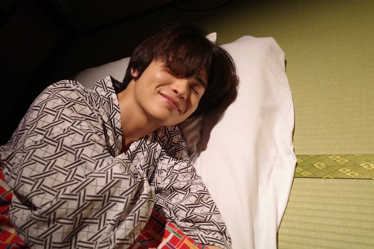 bbse1001's tweet photo. 🥺😴 https://t.co/XVUTQ7nqCs